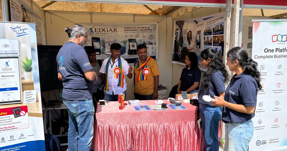 Edgar Interactive team member demonstrating ezPigmy to cooperative delegates at KSSFCL Techno Fair 2026